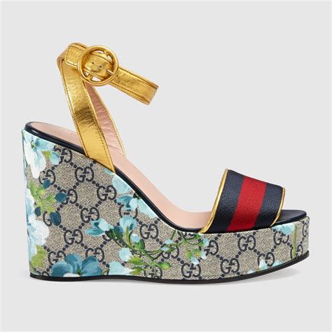 gucci sandale plateforme|gucci platform wedge sandals.